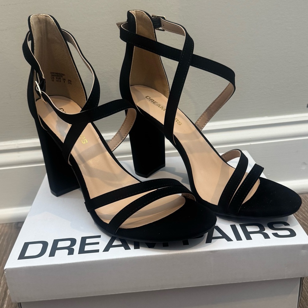 Dream Pairs Elegant Black Block Heels
